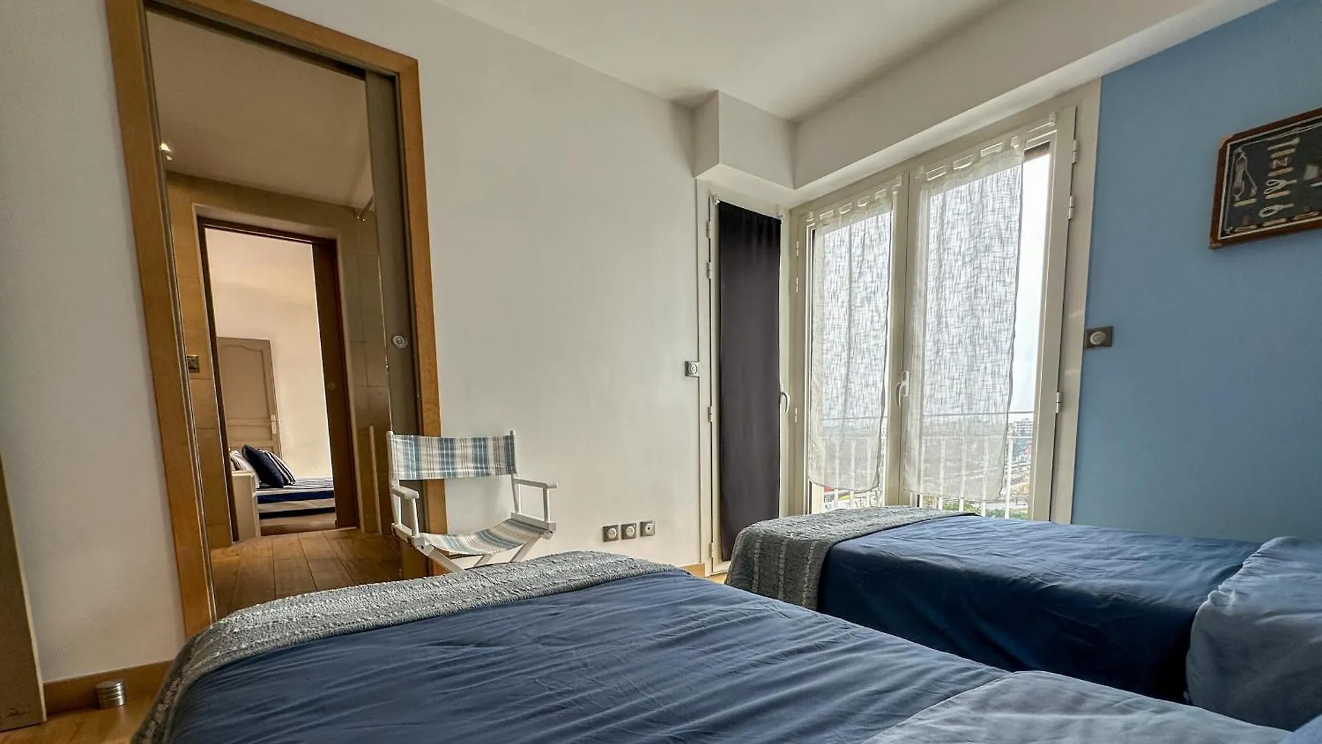 Vue Mer, Face Port, Proximite Centre Et Plage Antibes 0*,  France