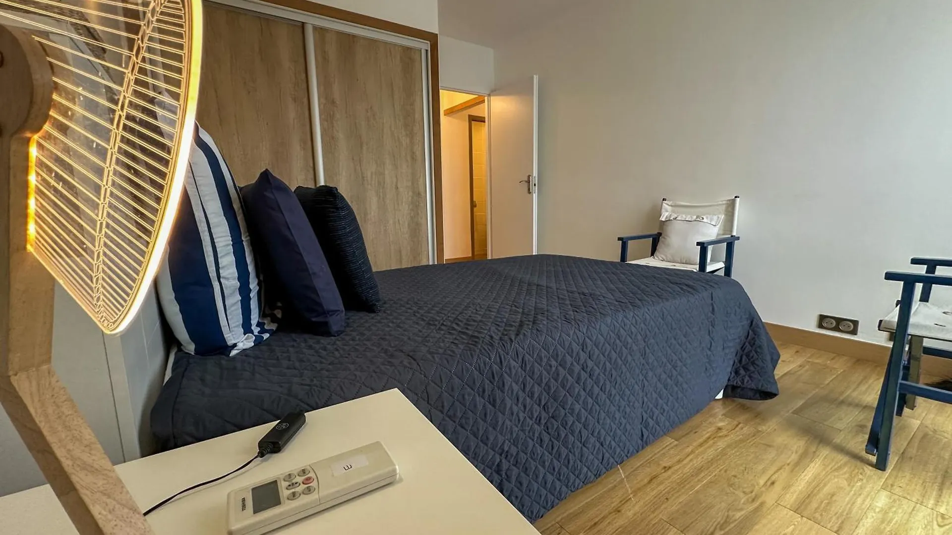 Vue Mer, Face Port, Proximite Centre Et Plage Antibes